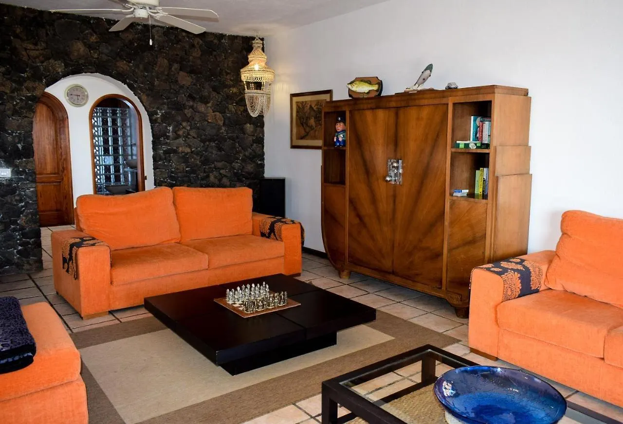 Villa Kura Puerto del Carmen   Puerto del Carmen (Lanzarote)